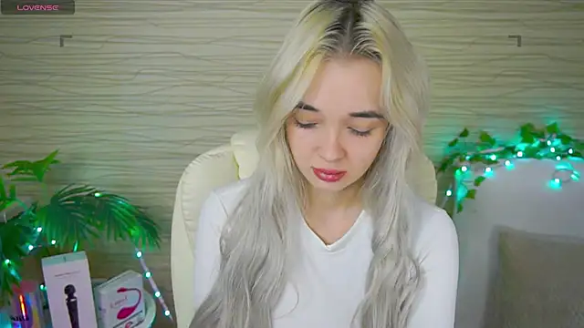 Ashley S online show from 15, 2, 2025