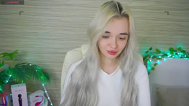 Ashley S online show from 16, 2, 2025