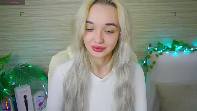 Ashley S online show from 21, 2, 2025