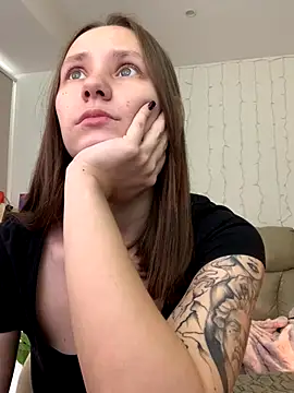 HotCaramellsTV online show from 17, 9, 2025