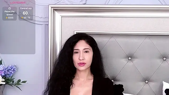 VanessaCulpo online show from 15, 2, 2026