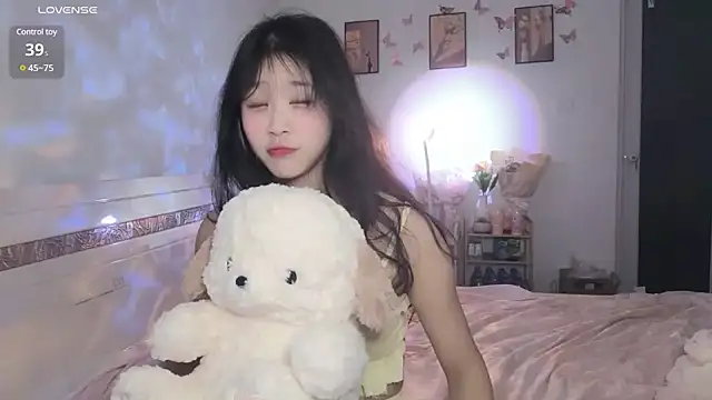 Luminous163 online show from 2, 1, 2025