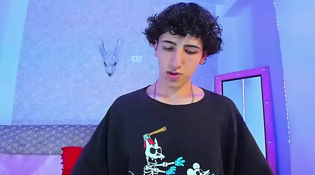 Kerverr  online show from 8, 3, 2025