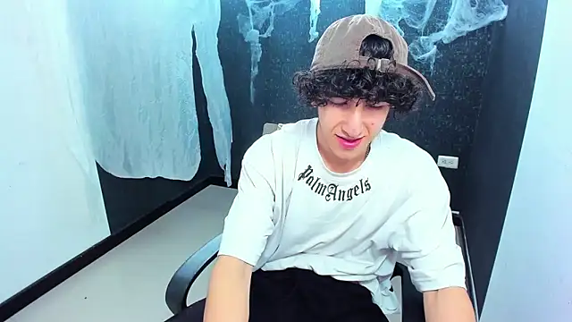 Kerverr  online show from 11, 10, 2025