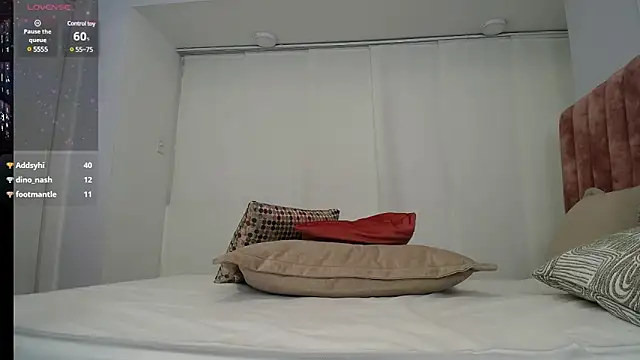 Snapshot of sussy_leon chatting on 6, 2, 2025 sussy leon online show from 6, 2, 2025
