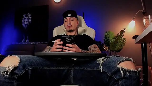 uptomatty online show from 29, 3, 2026