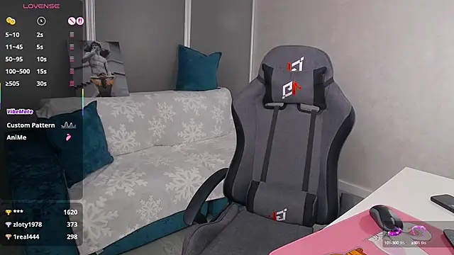 Snapshot of Sofia_Soul chatting on 14, 10, 2025 Sofia Soul online show from 14, 10, 2025