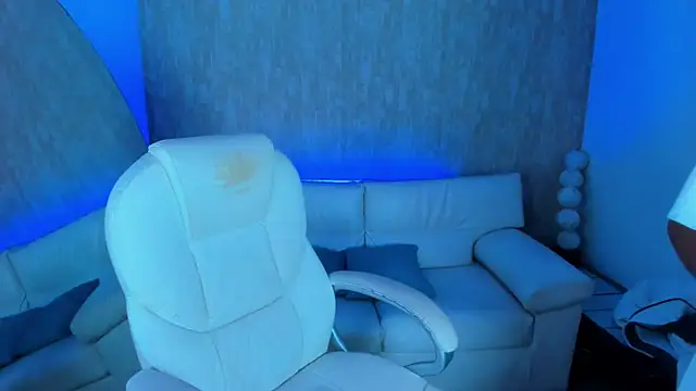 nova sex01 online show from 13, 9, 2025