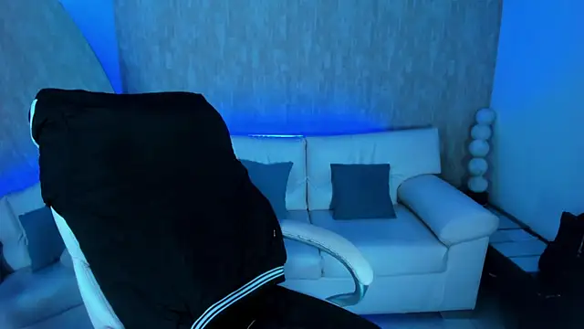 nova sex01 online show from 23, 9, 2025