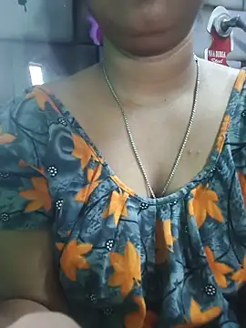 Snapshot of Pari-new chatting on 28, 6, 2026 Pari-new online show from 28, 6, 2026