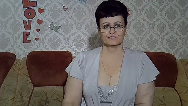 PaulaGolden online show from 2, 10, 2025