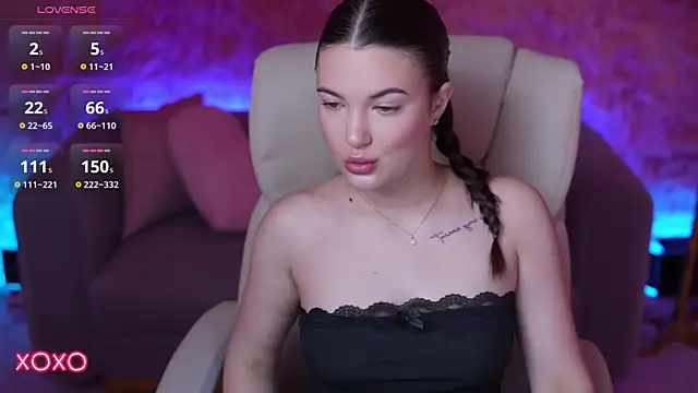 YourLolaBunny online show from 18, 5, 2026