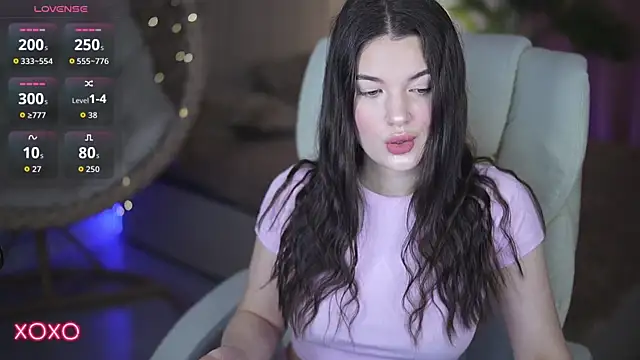 YourLolaBunny online show from 23, 5, 2026
