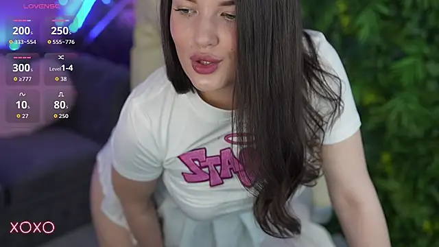 YourLolaBunny online show from 27, 5, 2026
