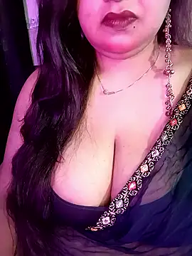 Suhanakhan00 online show from 24, 4, 2026