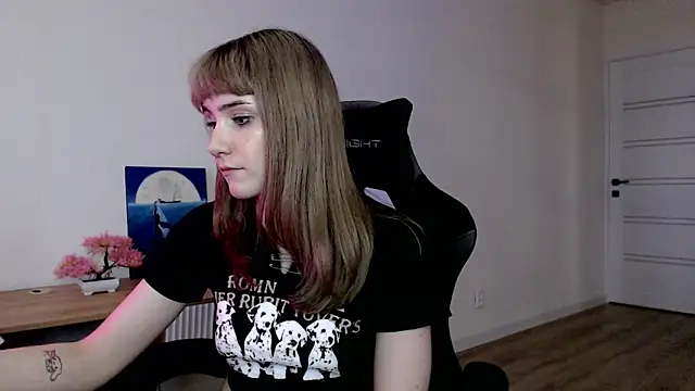 Princess Shy    online show from 12, 3, 2025