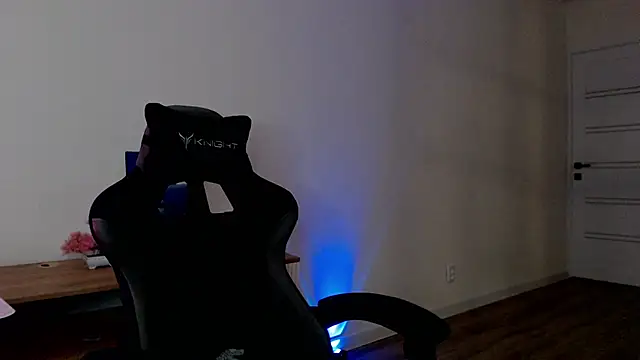 Princess Shy    online show from 12, 3, 2025