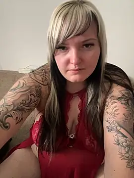 CurvyAngelina Official online show from 8, 11, 2025