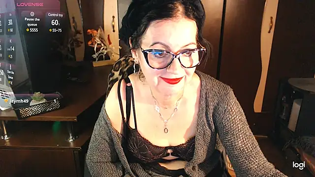 Snapshot of exymilf_ chatting on 23, 1, 2025 exymilf online show from 23, 1, 2025