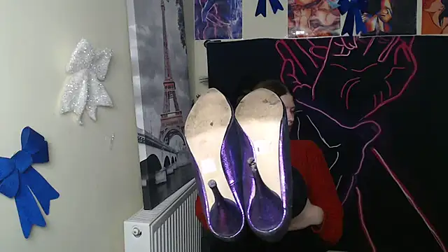 Snapshot of StellaCRL chatting on 9, 2, 2026 StellaCRL online show from 9, 2, 2026