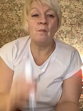 Snapshot of Laura_Millf chatting on 19, 1, 2025 Laura Millf online show from 19, 1, 2025