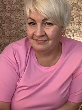 Snapshot of Laura_Millf chatting on 19, 2, 2025 Laura Millf online show from 19, 2, 2025