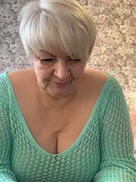 Snapshot of Laura_Millf chatting on 27, 2, 2025 Laura Millf online show from 27, 2, 2025