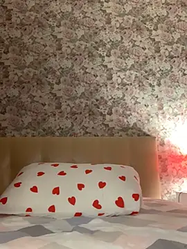 Snapshot of Laura_Millf chatting on 9, 3, 2025 Laura Millf online show from 9, 3, 2025