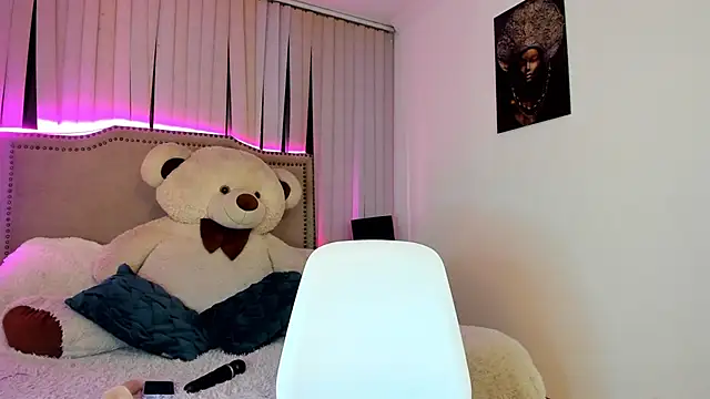 Snapshot of Valentina_Se chatting on 18, 12, 2024 Valentina Se online show from 18, 12, 2024