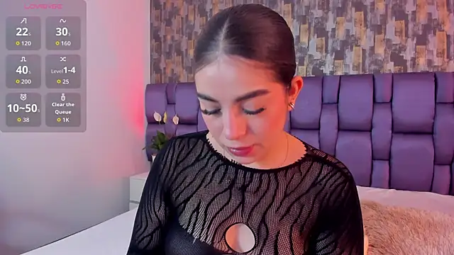 IsabellaAnngel online show from 8, 2, 2026