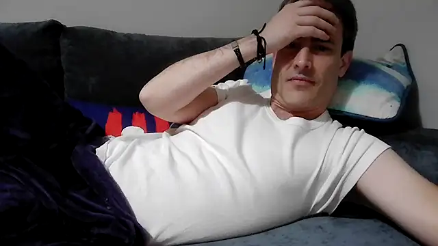 basquehotboy online show from 27, 2, 2025