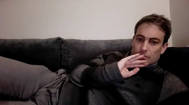 basquehotboy online show from 28, 2, 2025