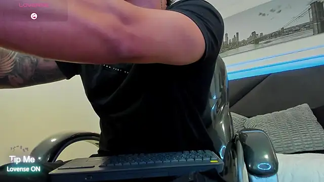 Snapshot of Damian23__ chatting on 15, 2, 2026 Damian23 online show from 15, 2, 2026