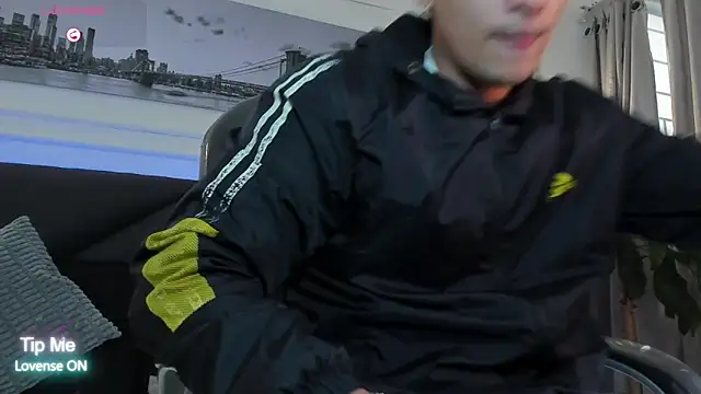 Snapshot of Damian23__ chatting on 5, 3, 2026 Damian23 online show from 5, 3, 2026