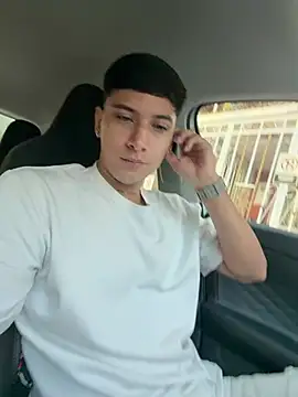 Snapshot of Damian23__ chatting on 7, 3, 2026 Damian23 online show from 7, 3, 2026