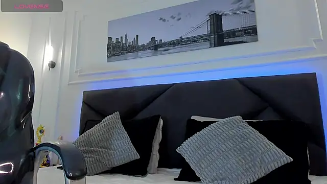 Snapshot of Damian23__ chatting on 13, 3, 2026 Damian23 online show from 13, 3, 2026