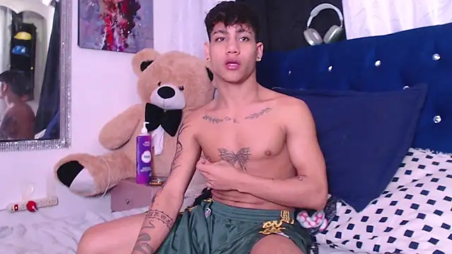 Sexys Boys Hot1 online show from 1, 10, 2025