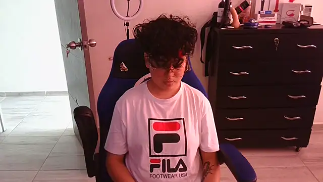 thomascooper7 online show from 10, 2, 2025