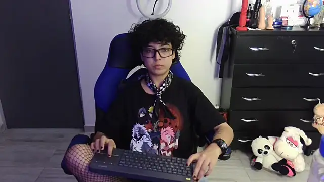 thomascooper7 online show from 10, 4, 2026