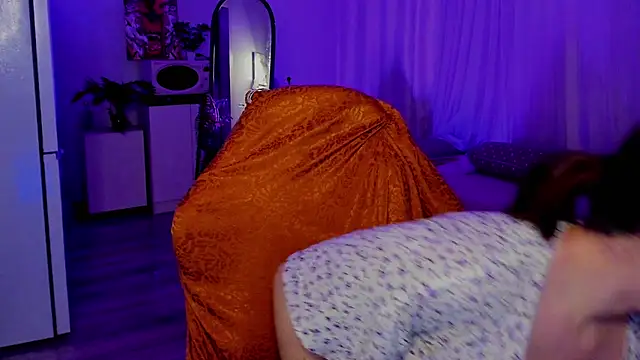 Snapshot of annallurings chatting on 15, 11, 2025 annallurings online show from 15, 11, 2025