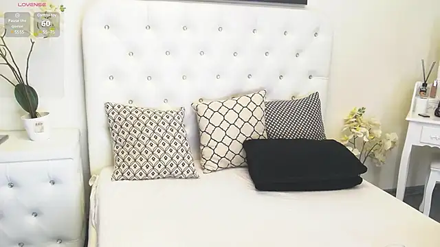 Snapshot of Ysabell01 chatting on 20, 2, 2025 Ysabell01 online show from 20, 2, 2025