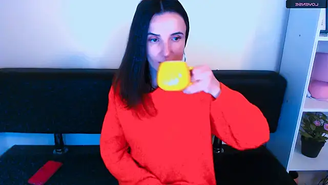 LaimaV  online show from 29, 12, 2024