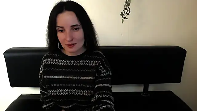 LaimaV  online show from 1, 4, 2026