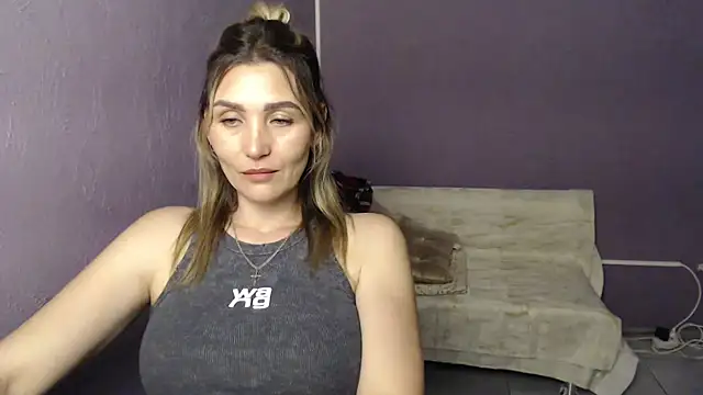  sexy lady online show from 15, 9, 2025