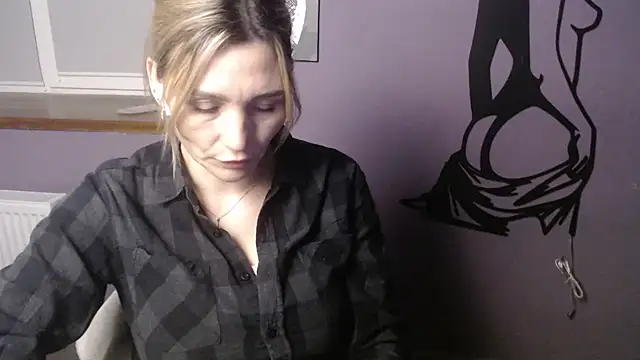  sexy lady online show from 18, 2, 2026