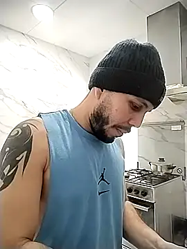 Snapshot of mikilod chatting on 18, 2, 2026 mikilod online show from 18, 2, 2026