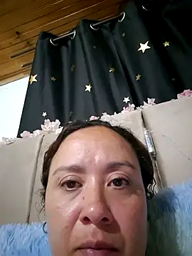 Snapshot of RenataSexy_ chatting on 4, 7, 2026 RenataSexy online show from 4, 7, 2026