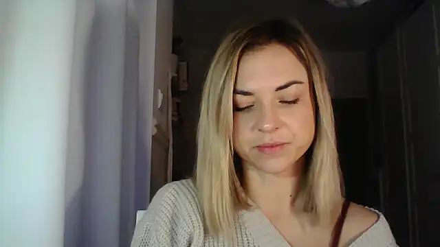 Snapshot of ashley_xlove chatting on 8, 1, 2025 ashley xlove online show from 8, 1, 2025