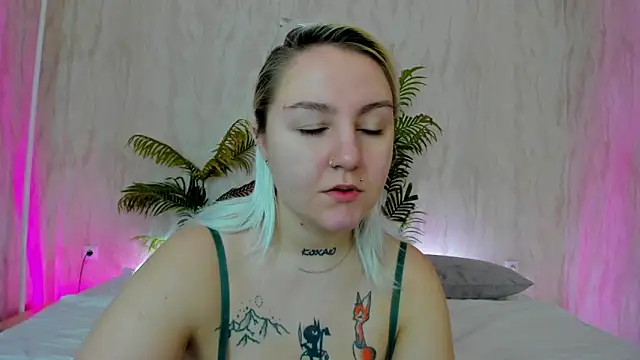 Snapshot of Debbie_Taylor chatting on 19, 12, 2024 Debbie Taylor online show from 19, 12, 2024