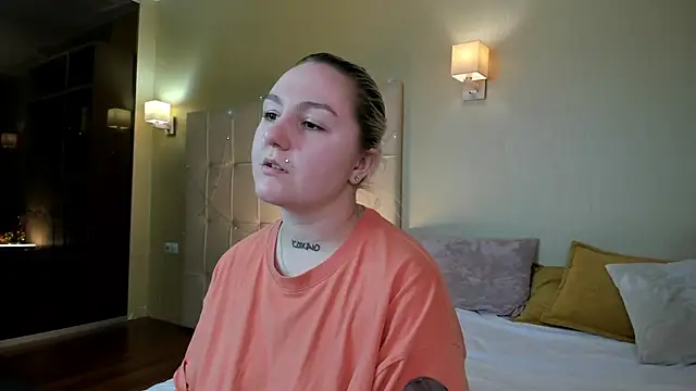 Snapshot of Debbie_Taylor chatting on 24, 12, 2024 Debbie Taylor online show from 24, 12, 2024